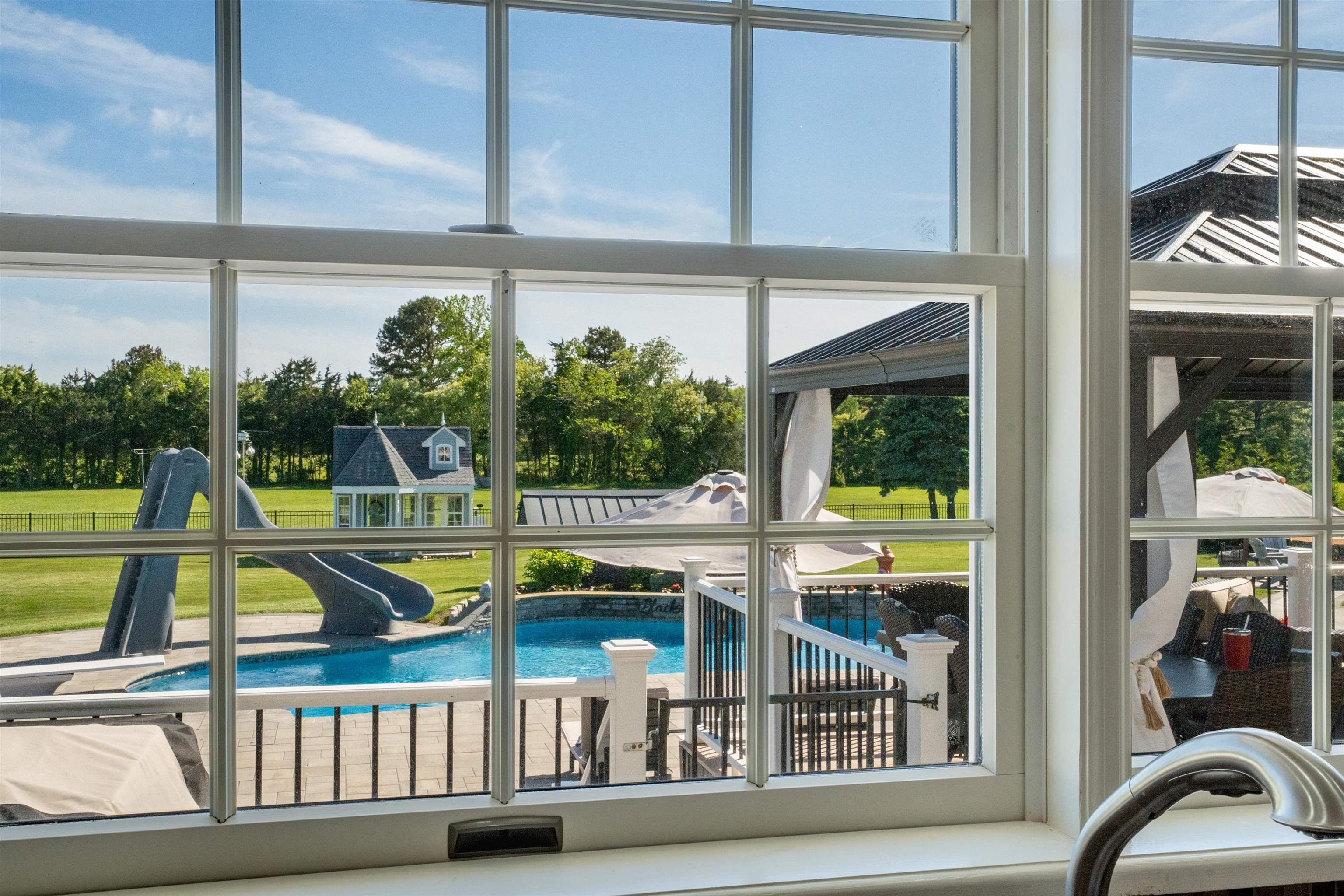 892 Weeks Landing Road Erma, NJ 08204 - Photo 11 of 50