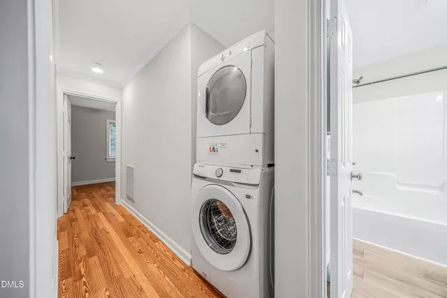 a view of washer and dryer in a utility room