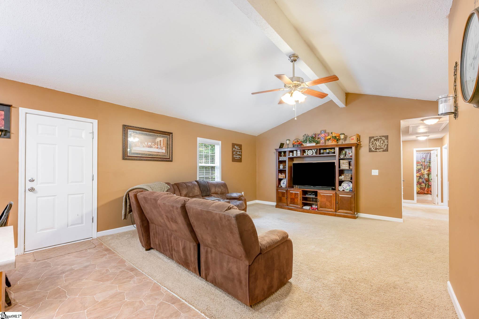 864 Gilliam Road Greer, SC 29651 - Photo 13 of 26