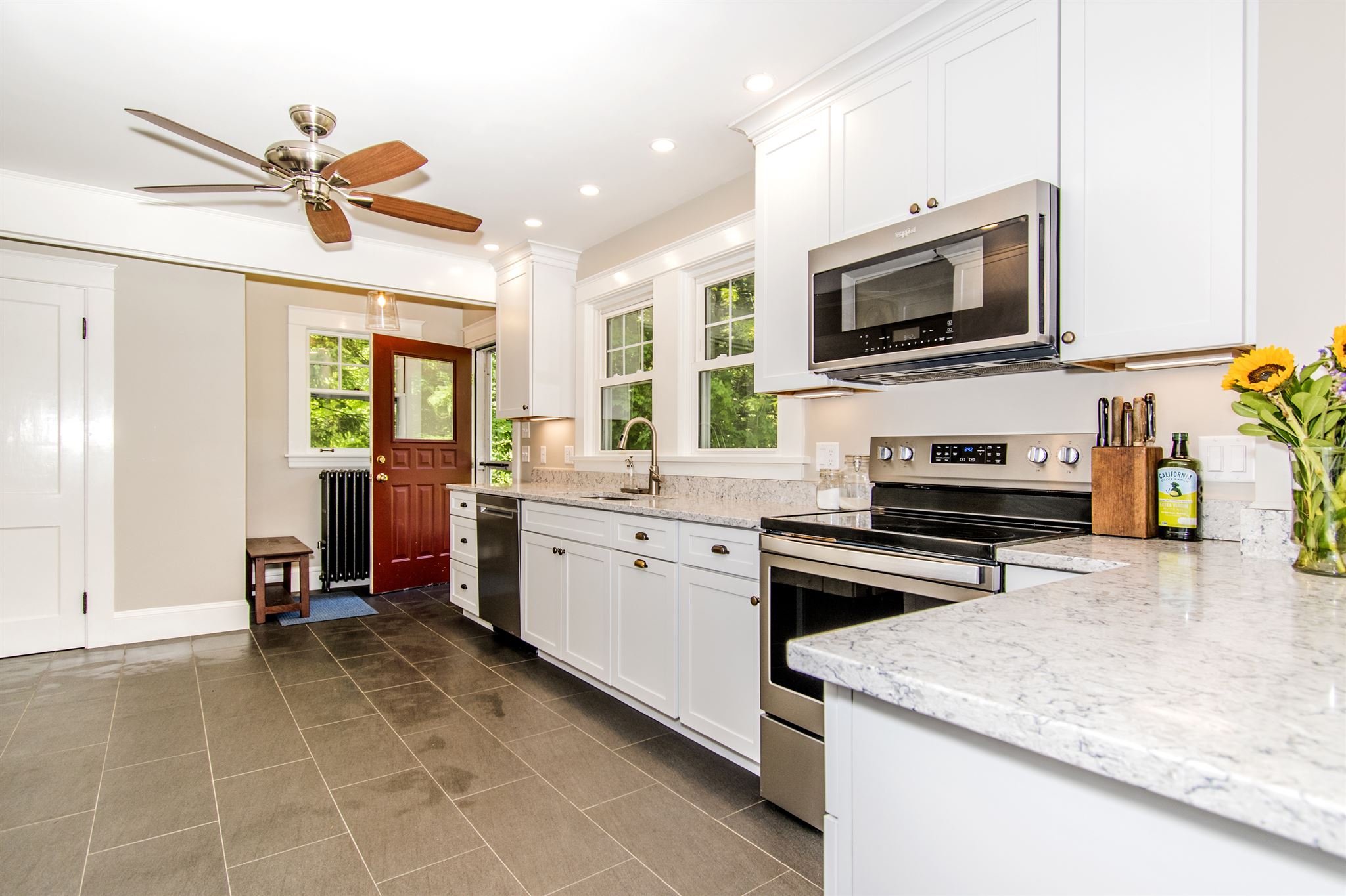8 Bayview Road Durham, NH 03824 - Photo 12 of 40 Gallery Image 12