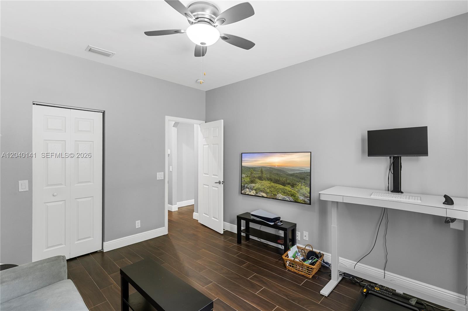 4228 Laurel Ridge Circle Weston, FL 33331 - Photo 26 of 47