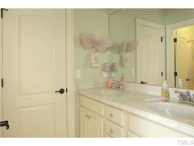 3040 Cinder Bluff Drive Raleigh, NC 27603 - Photo 18 of 25 Bathroom