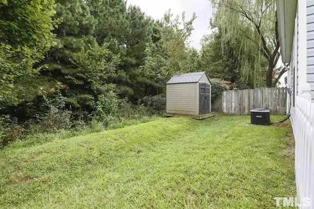 $1,895 | 240 Adefield Lane, Holly Springs, NC 27540