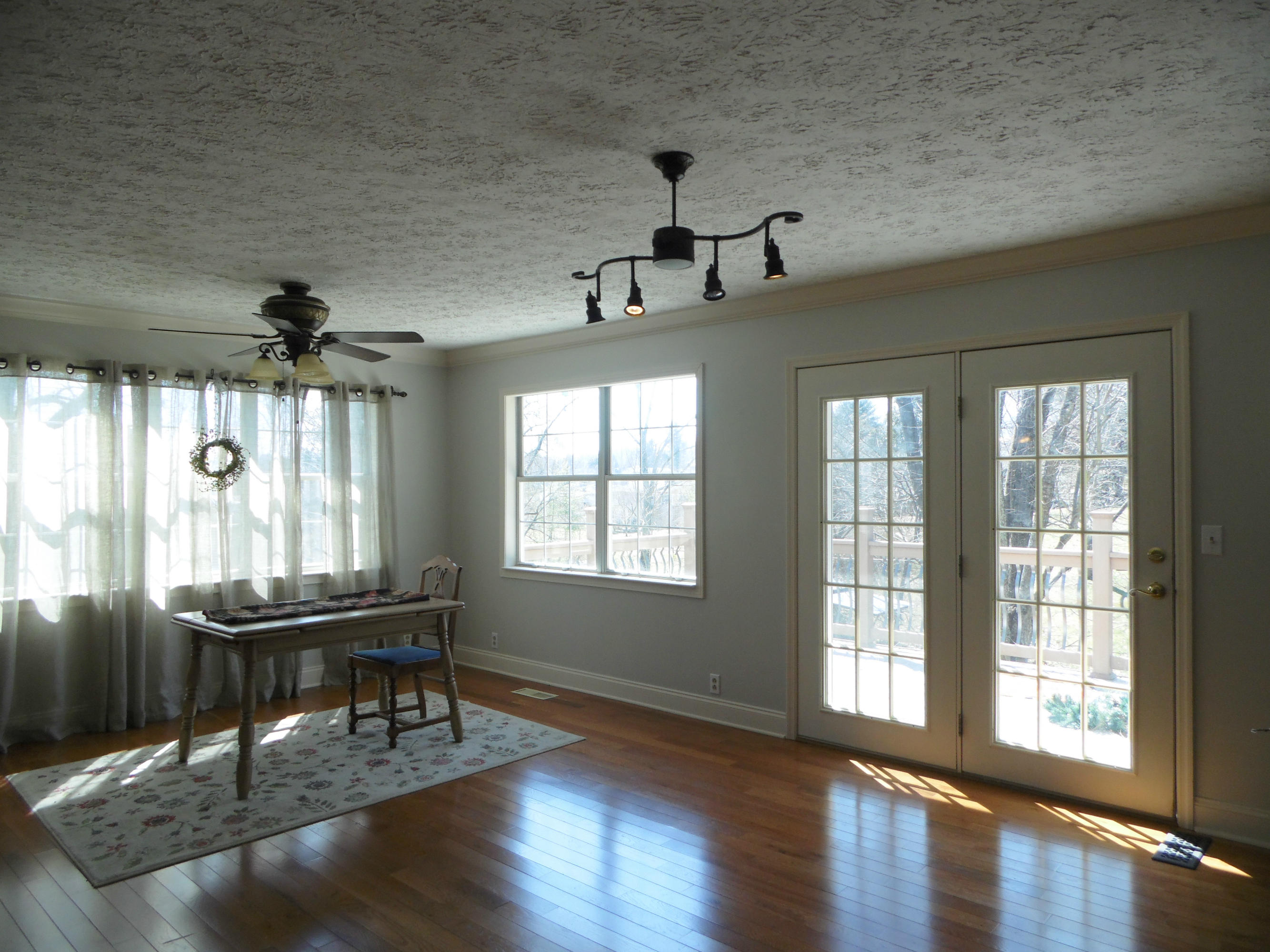367 Eagle Bluff Road Jacksboro, TN 37757 - Photo 11 of 36 SAM_0626