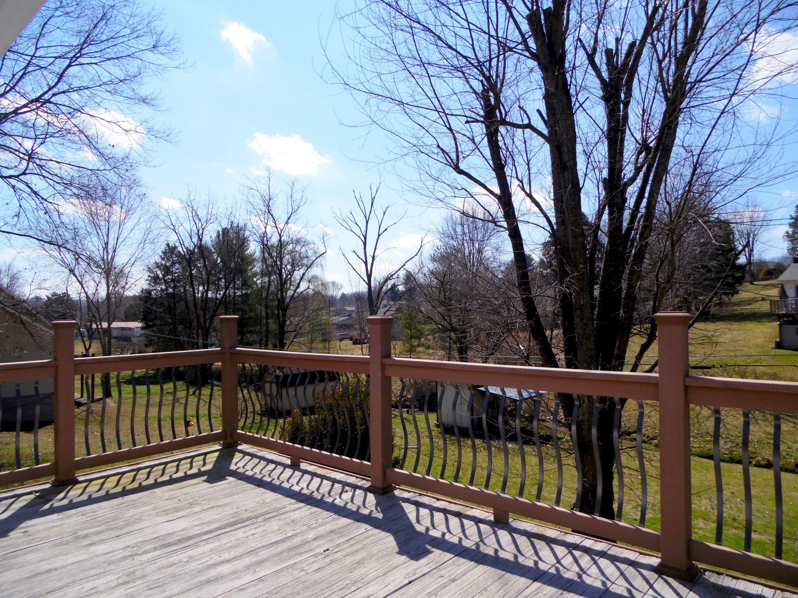 367 Eagle Bluff Road Jacksboro, TN 37757 - Photo 12 of 36 SAM_0627