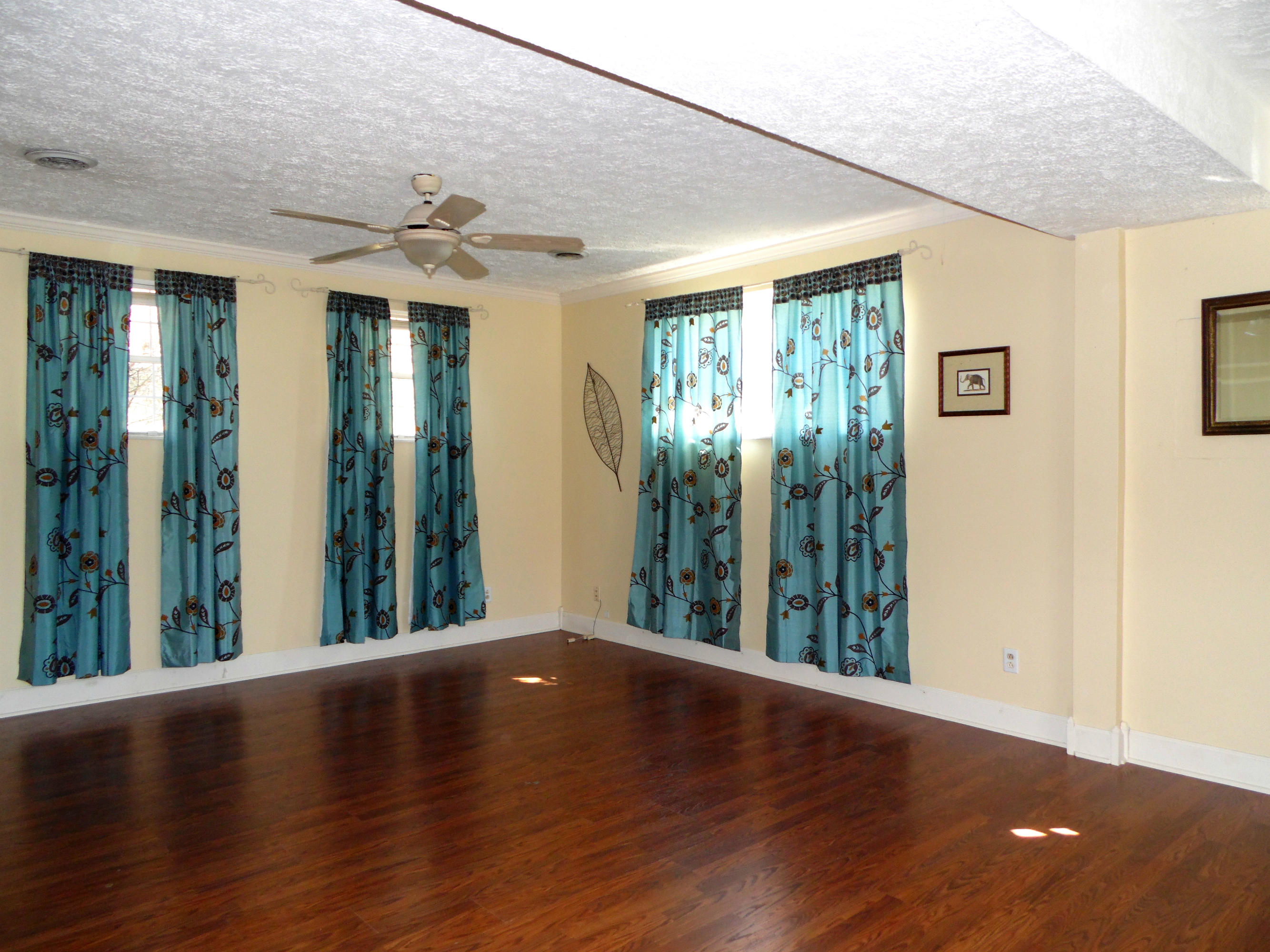 367 Eagle Bluff Road Jacksboro, TN 37757 - Photo 27 of 36 SAM_0634