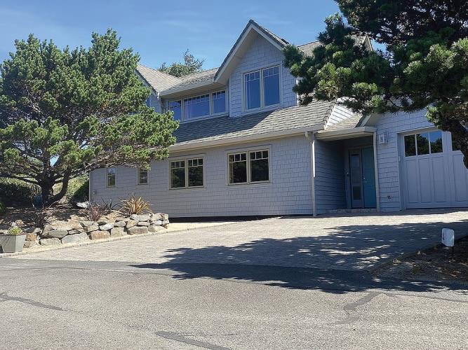 25 Spouting Whale Lane Gleneden Beach, OR 97388 - Photo 1 of 35