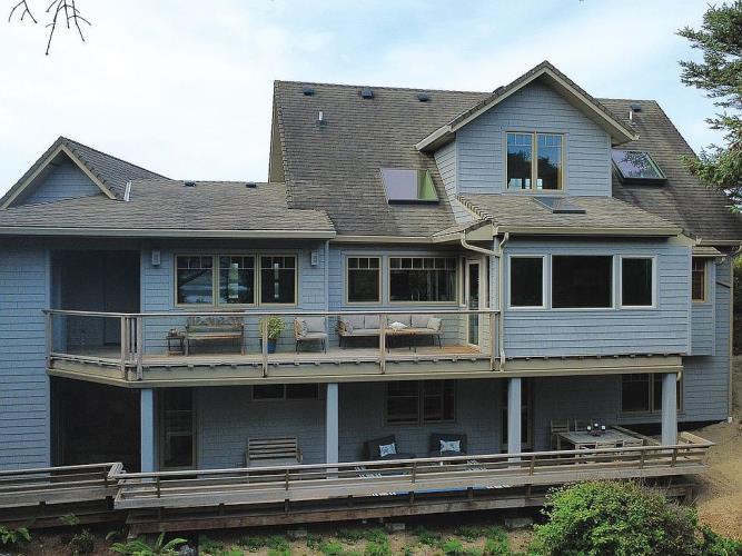 25 Spouting Whale Lane Gleneden Beach, OR 97388 - Photo 2 of 35