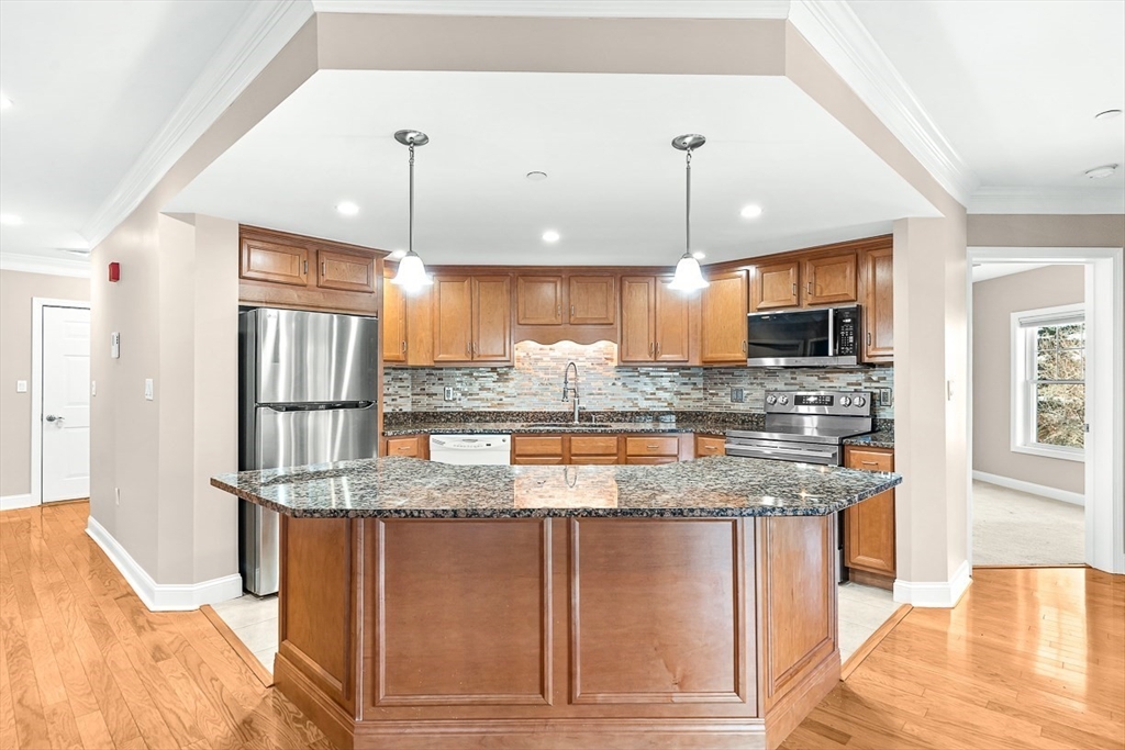 490 Main Street, Unit 107 Northborough, MA 01532 - Photo 11 of 35