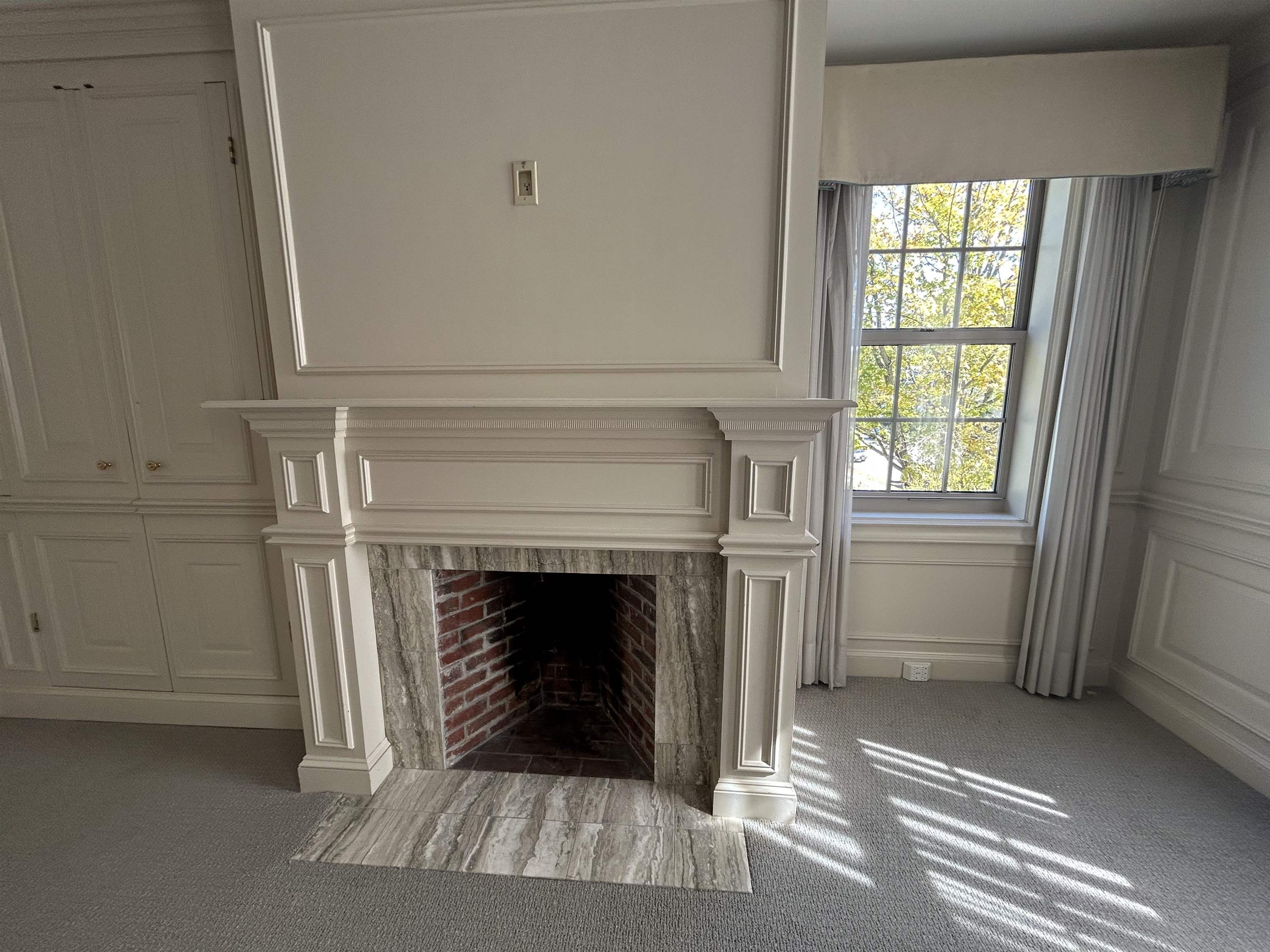 81 Front Street, Unit 1 Exeter, NH 03833 - Photo 26 of 42