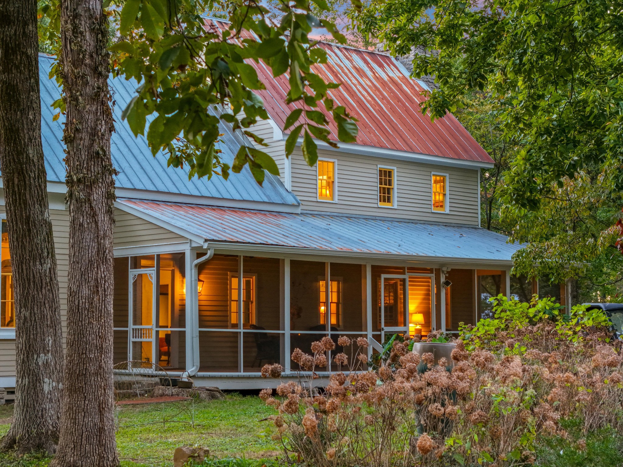 5180 Fire Tower Road Franklin, TN 37064 - Photo 3 of 98 a front view of a house with garden