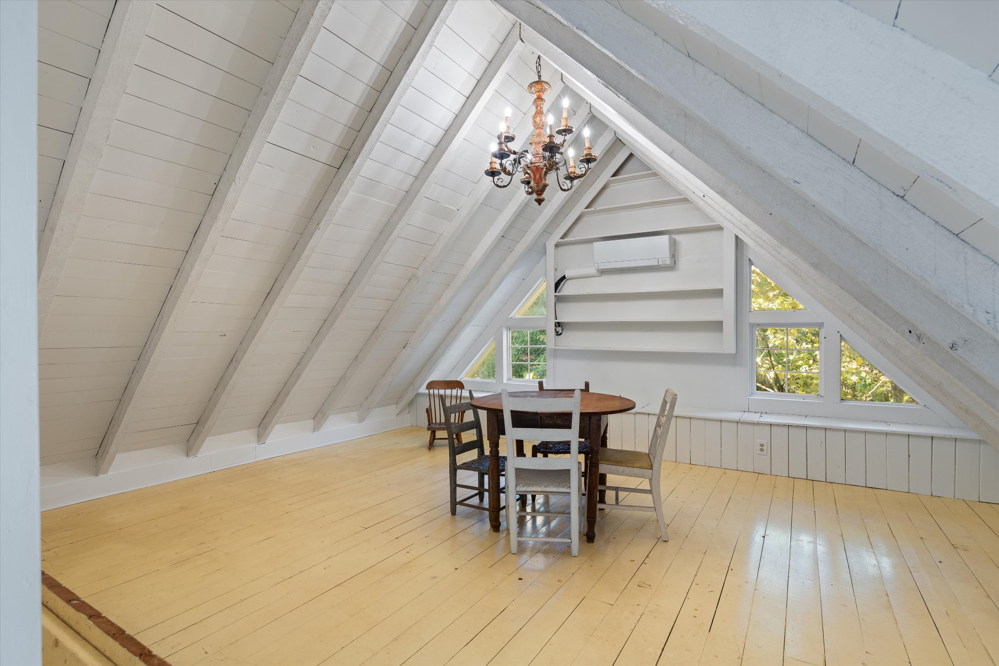 5180 Fire Tower Road Franklin, TN 37064 - Photo 49 of 98 a view of a dining room with furniture and wooden floor