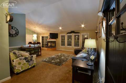 1015 North Gale Road Davison, MI 48423 - Photo 5 of 34 20452469-4.JPG