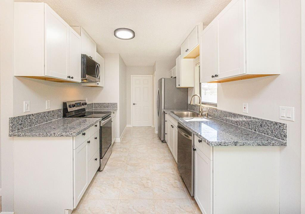 1041 Southwest Longfellow Road Port St. Lucie, FL 34953 - Photo 21 of 43 Photo 21