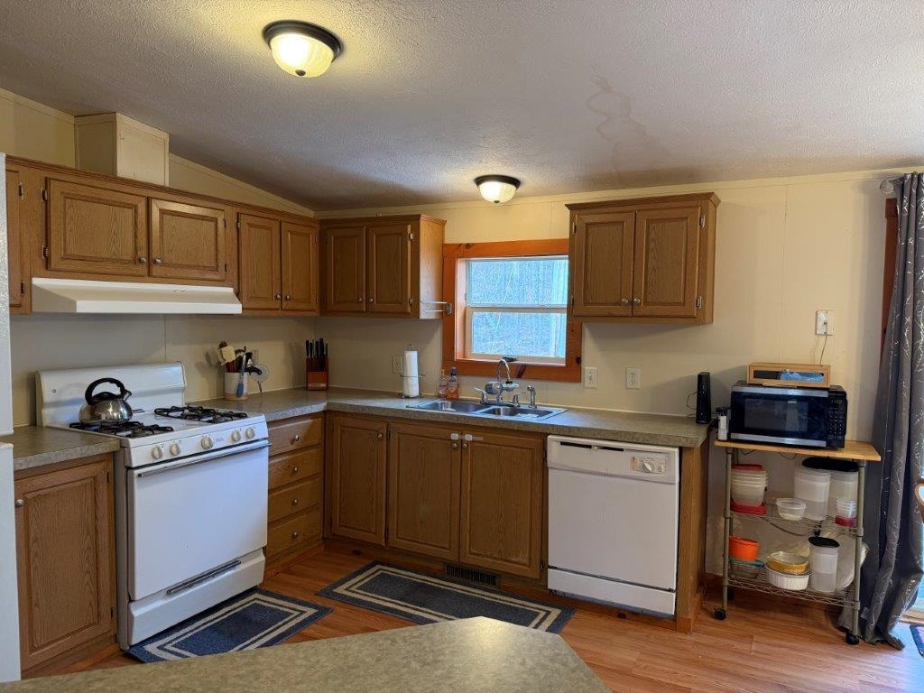 7 Breezy Point Road Warren, NH 03279 - Photo 7 of 46 Gallery Image 7