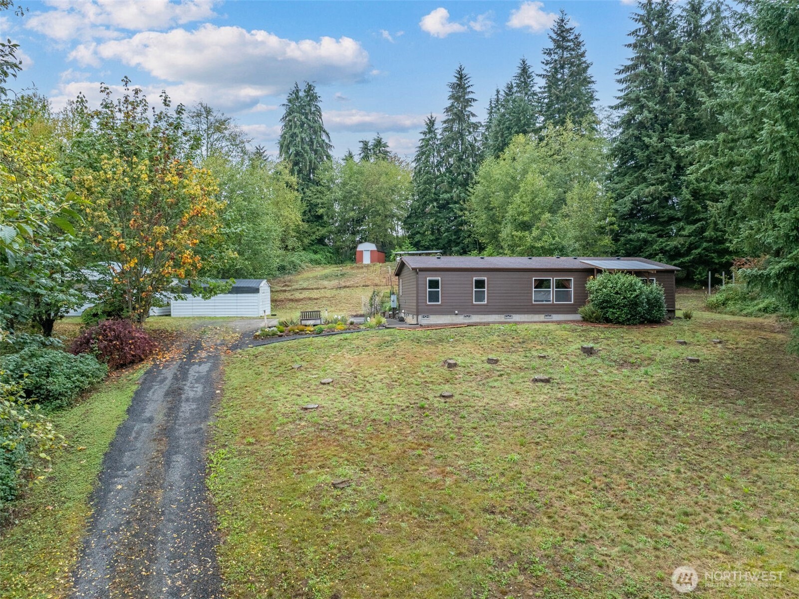 183 August Road Onalaska, WA 98570 - Photo 2 of 25 Gallery Image 2