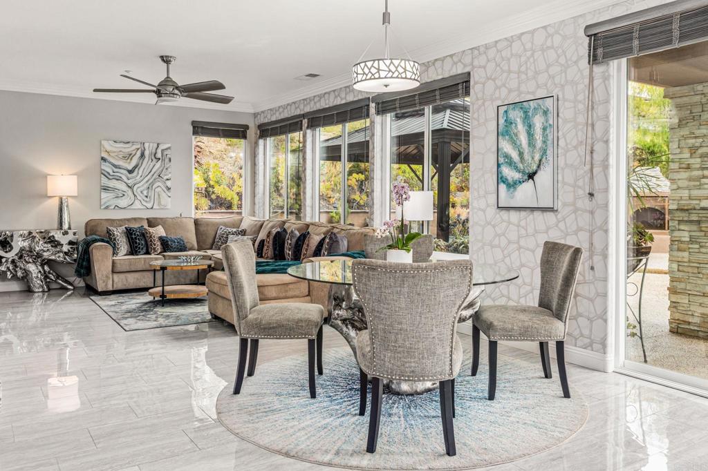 3727 Vista Rim Place Vista, CA 92084 - Photo 14 of 47 Den/Family/Great Room