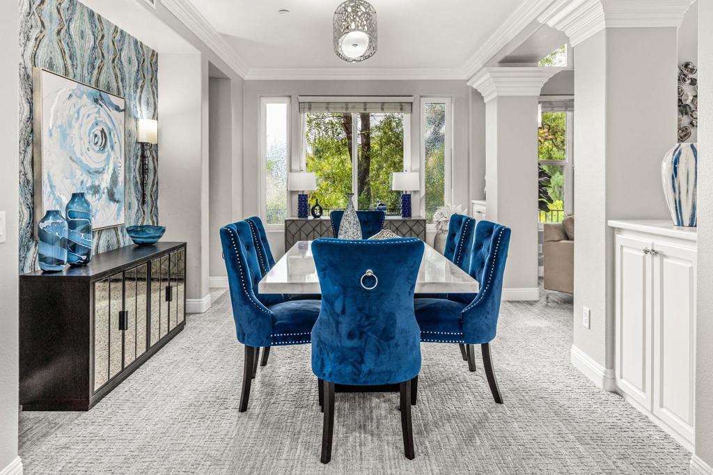 3727 Vista Rim Place Vista, CA 92084 - Photo 9 of 47 Dining Room