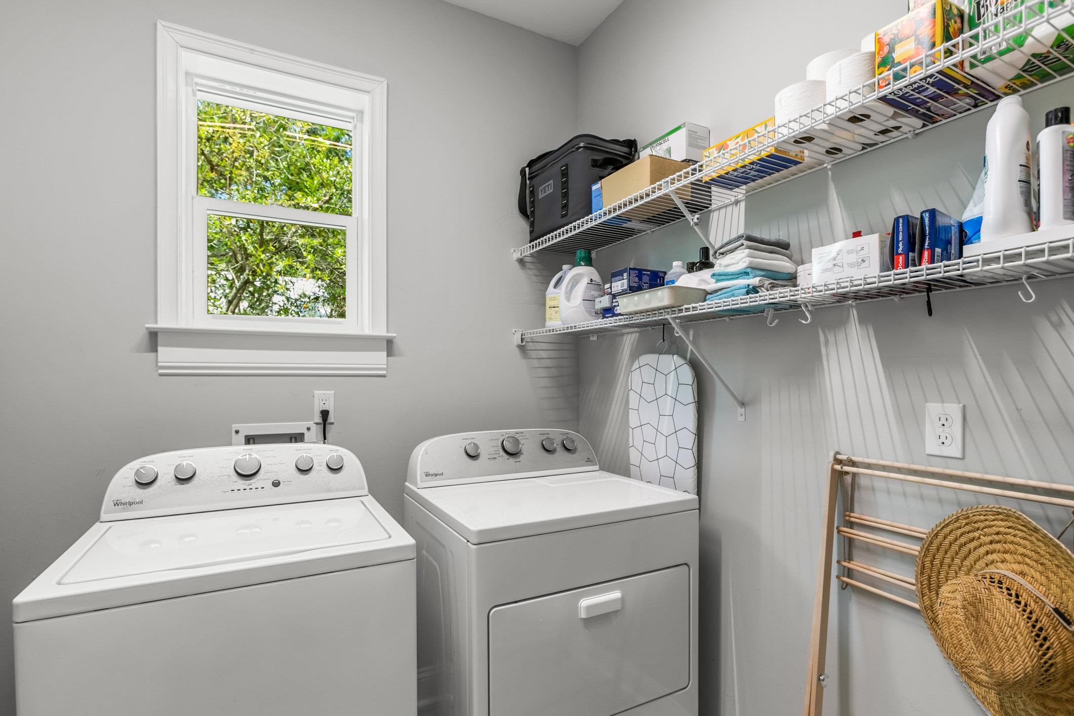 249 Riberia Street St. Augustine, FL 32084 - Photo 13 of 45 a utility room with dryer and washer