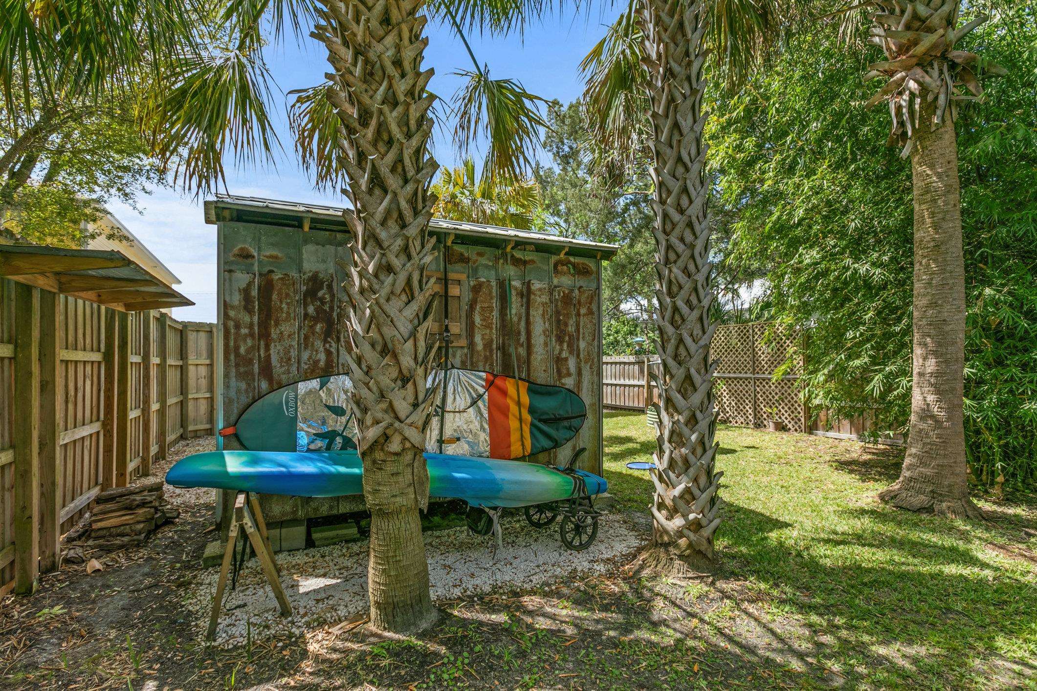 249 Riberia Street St. Augustine, FL 32084 - Photo 37 of 45 a view of a park with iron fence