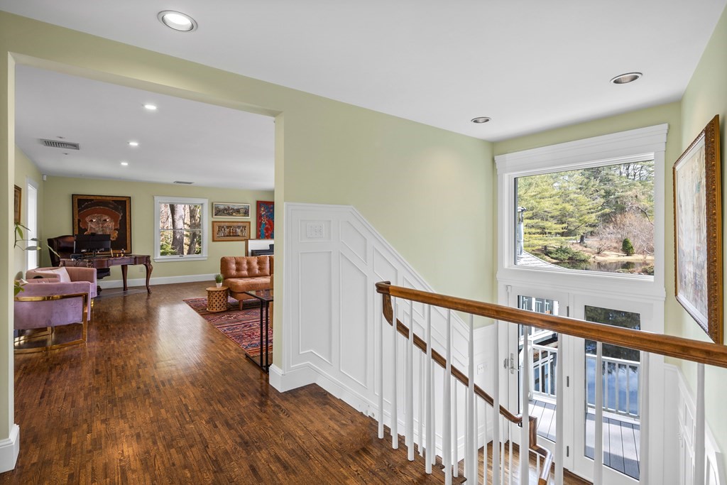 15 Forster Road Manchester, MA 01944 - Photo 12 of 42 a living room with furniture and a wooden floor