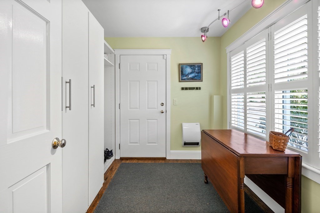 15 Forster Road Manchester, MA 01944 - Photo 35 of 42 a room with wooden floor and window