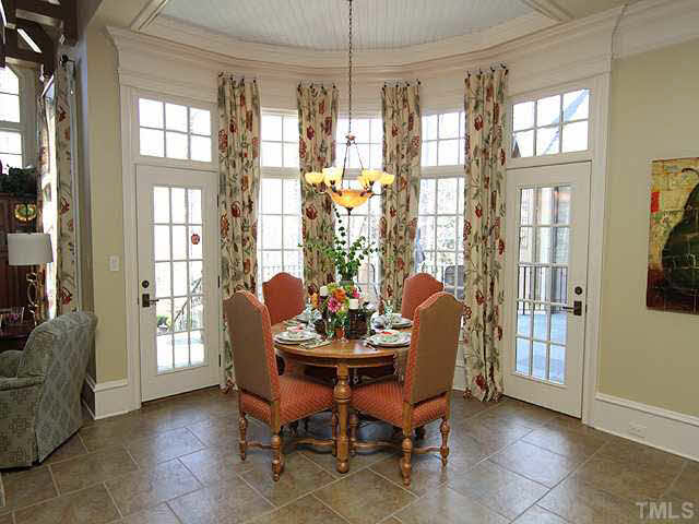 3016 Cone Manor Lane Raleigh, NC 27613 - Photo 10 of 25