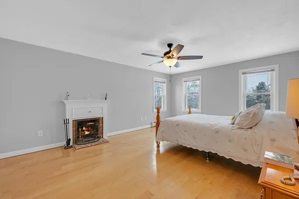 $670,000 | 15 Birch Hill Road, West Brookfield, MA 01585