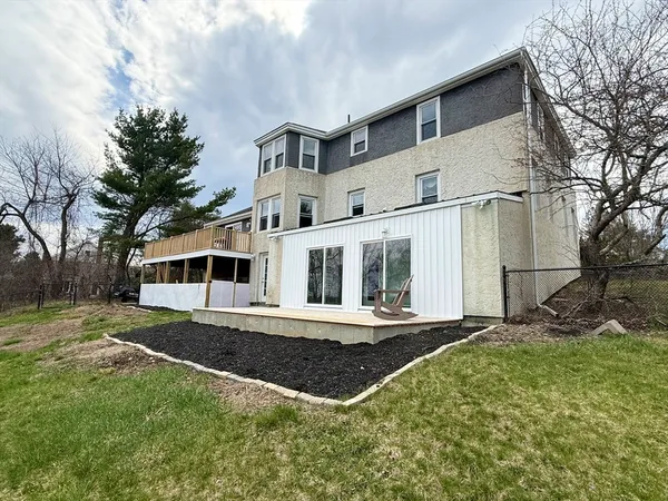$670,000 | 15 Birch Hill Road, West Brookfield, MA 01585