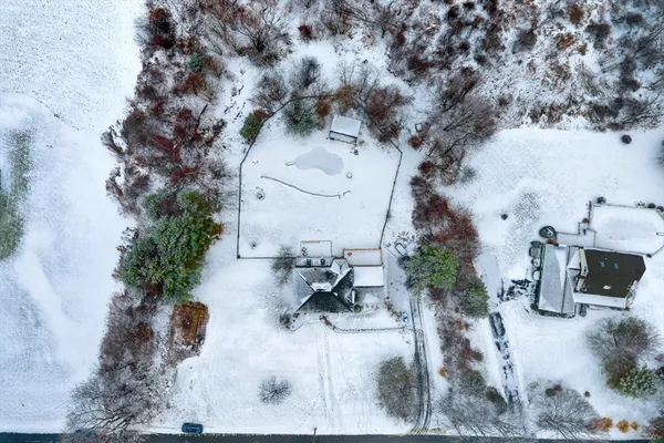 $670,000 | 15 Birch Hill Road, West Brookfield, MA 01585