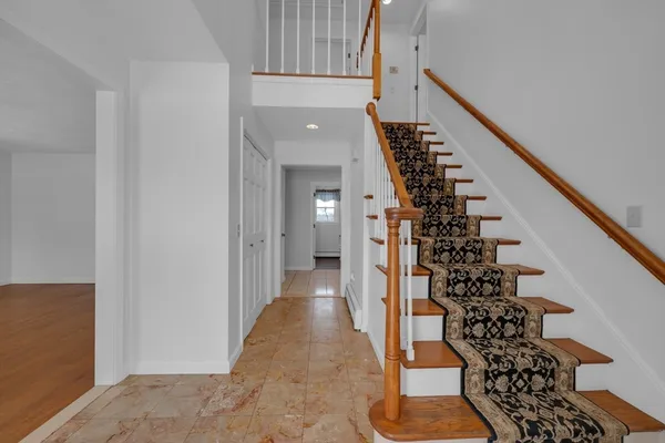 $670,000 | 15 Birch Hill Road, West Brookfield, MA 01585