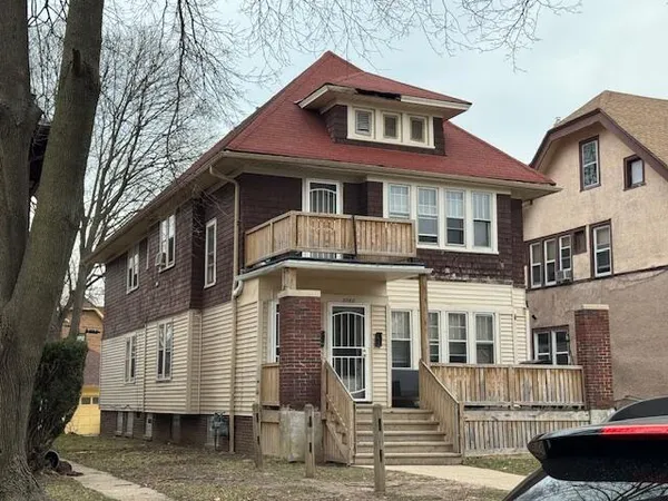 $169,900 | 2760 North 47th Street, Unit 2762, Milwaukee, WI 53210