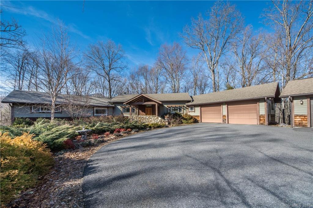 296 Timberlane Road Waynesville, NC 28786 - Photo 3 of 33 Gallery Image 3