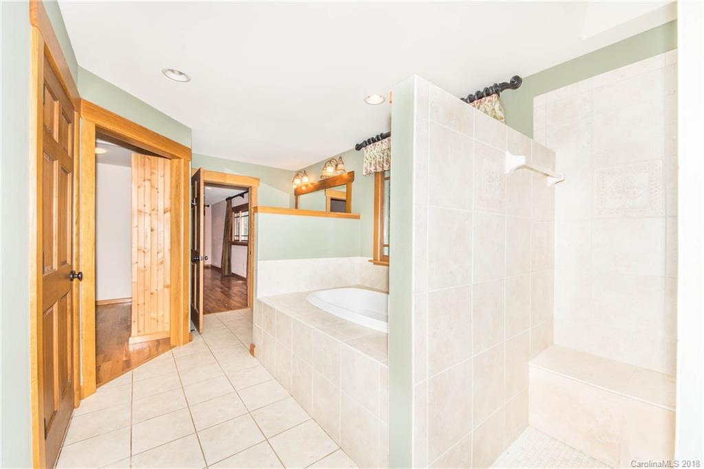 296 Timberlane Road Waynesville, NC 28786 - Photo 22 of 33 Gallery Image 22