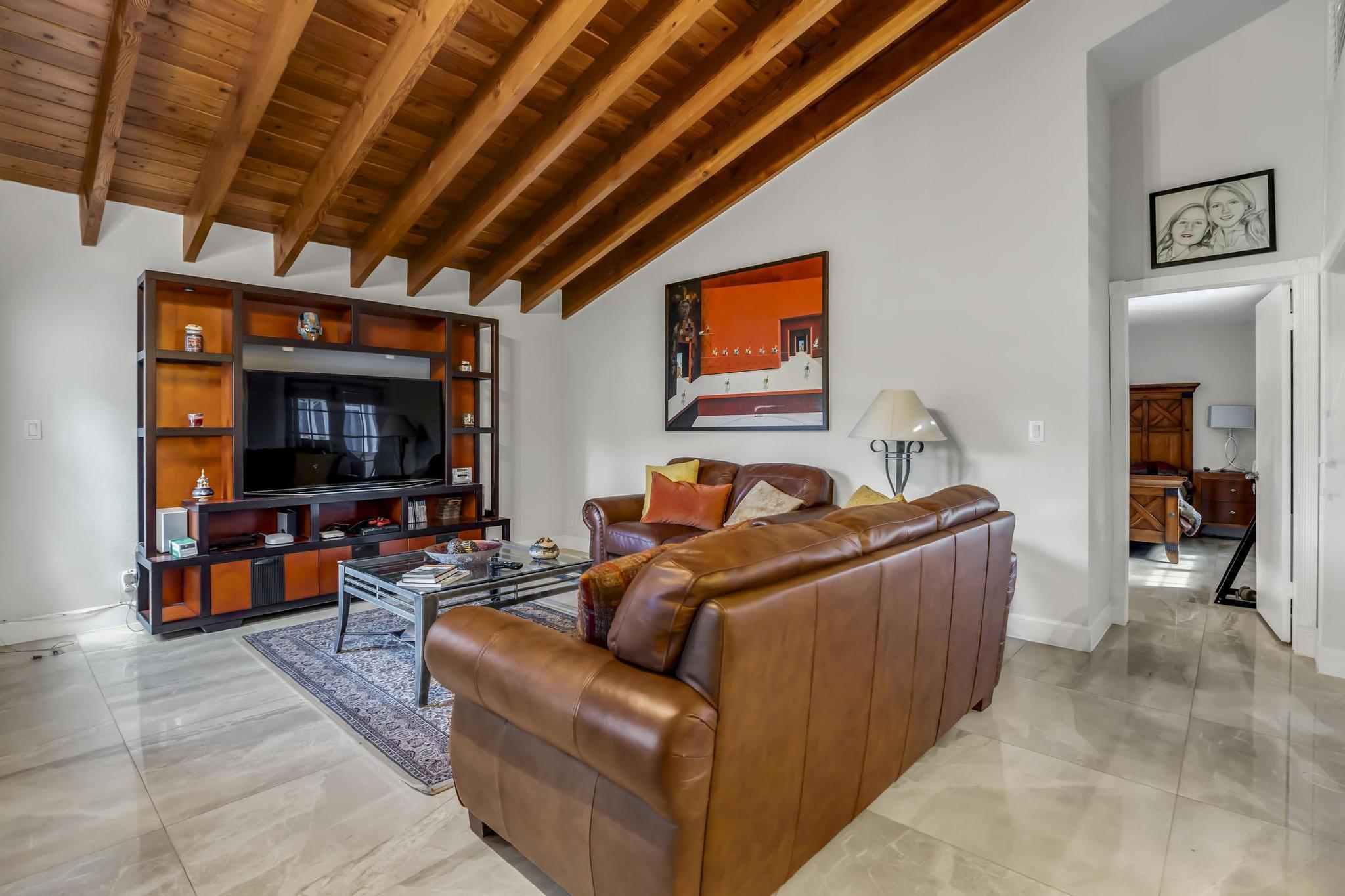 19626 Sea Pines Way Boca Raton, FL 33498 - Photo 6 of 66 004