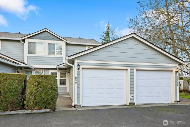 $345,000 | 10904 62nd Street East, Puyallup, WA 98372