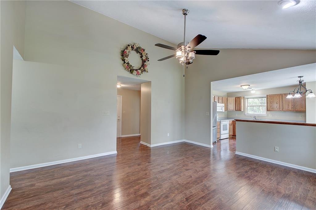 11212 Boston Way Fishers, IN 46038 - Photo 6 of 37