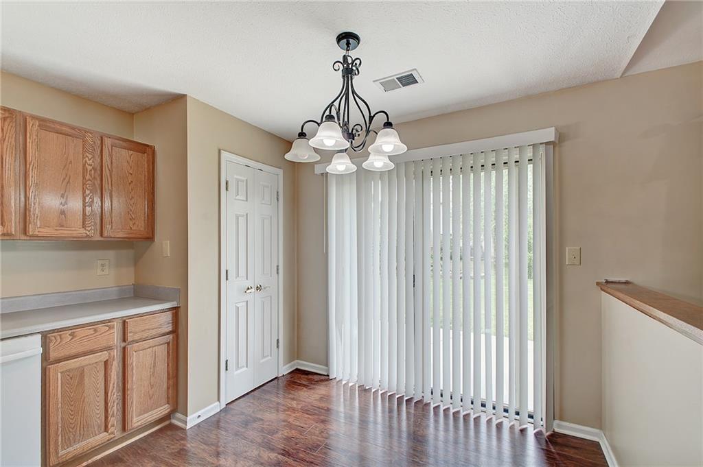 11212 Boston Way Fishers, IN 46038 - Photo 10 of 37