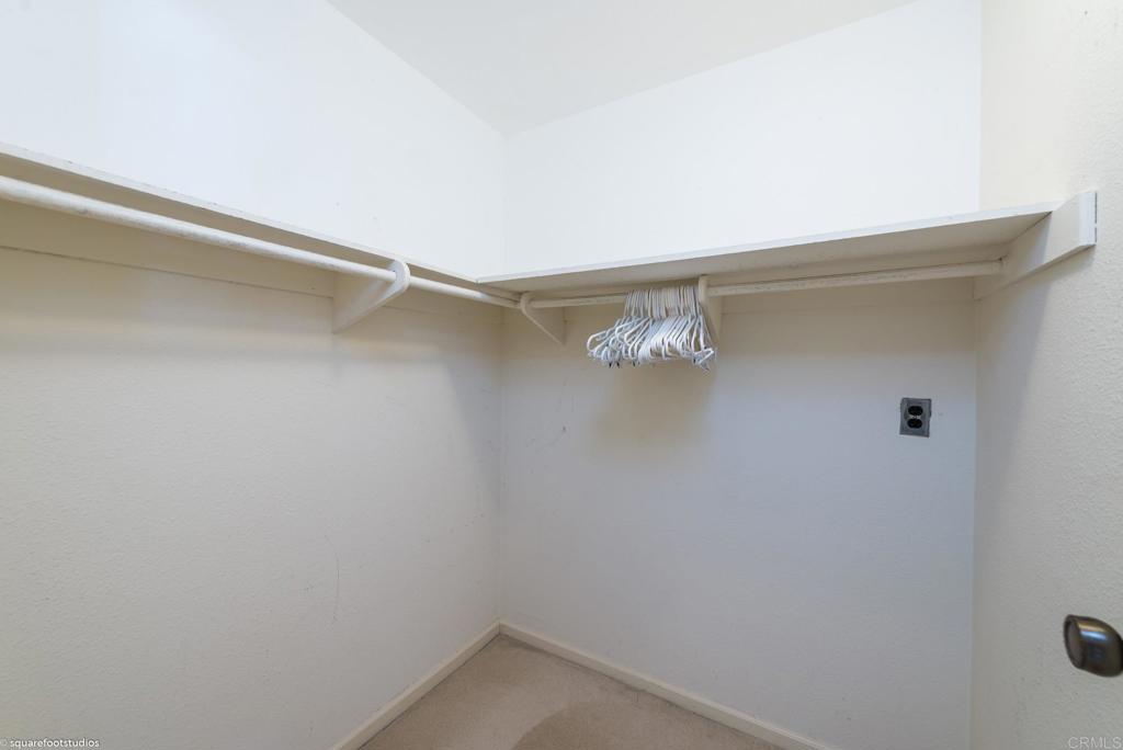 2420 Torrey Pines Road La Jolla, CA 92037 - Photo 18 of 21 a view of small space