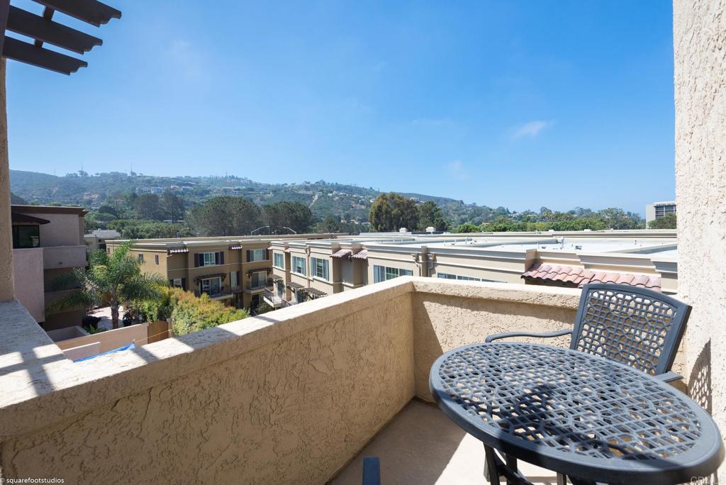 2420 Torrey Pines Road La Jolla, CA 92037 - Photo 20 of 21 a view of balcony with furniture and city view