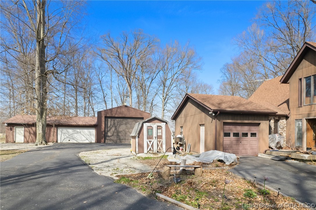 6045-6047 East Stucker Road Lexington, IN 47138 - Photo 50 of 55 Gallery Image 50