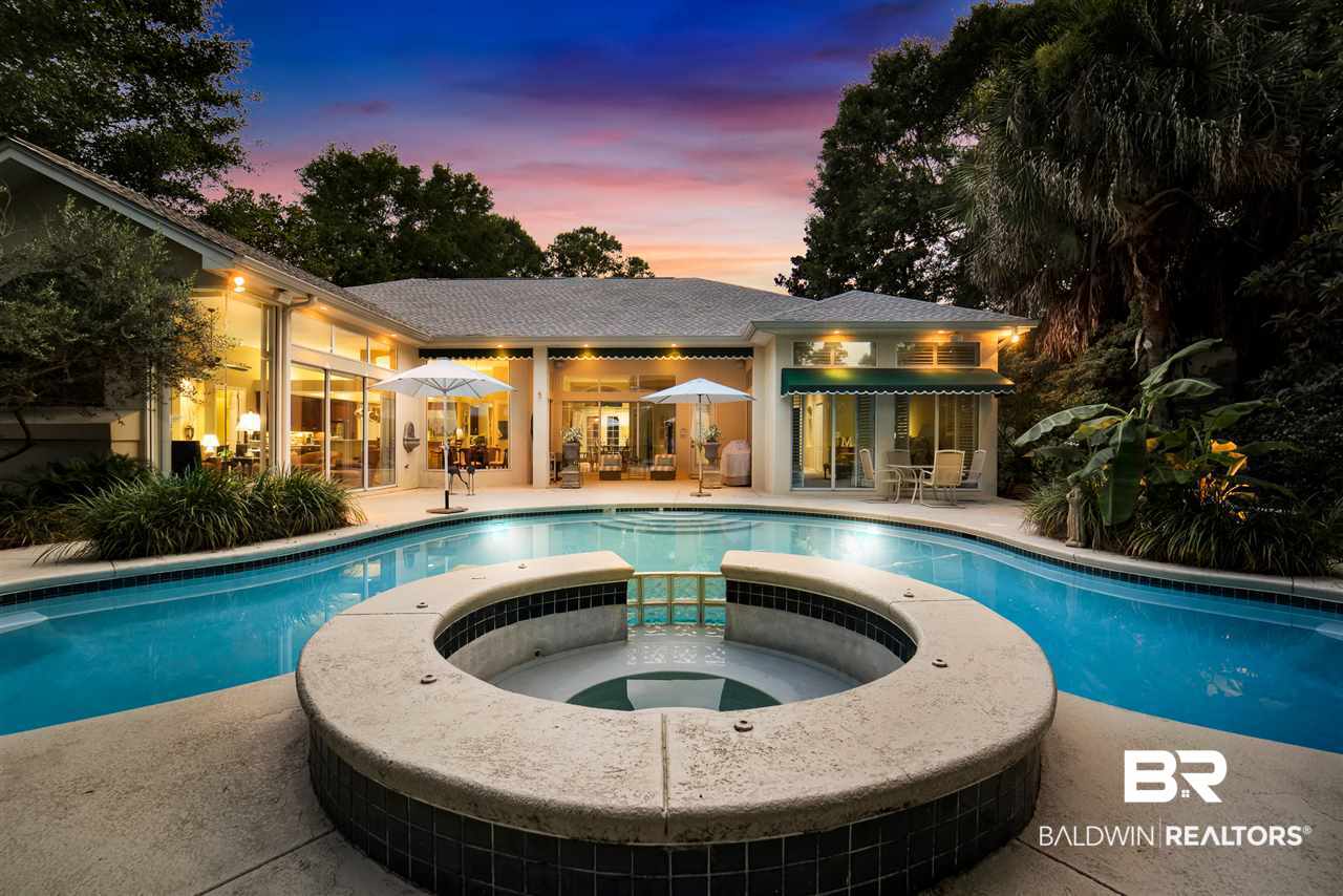 104 Crofton Court Fairhope, AL 36532 - Photo 5 of 40 Pool and Spa @ twilight