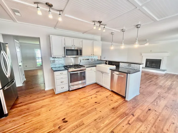 $5,800 | 1500 Old Village Drive, Mount Pleasant, SC 29464