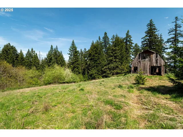$775,000 | 5195 York Hill Road, Hood River, OR 97031