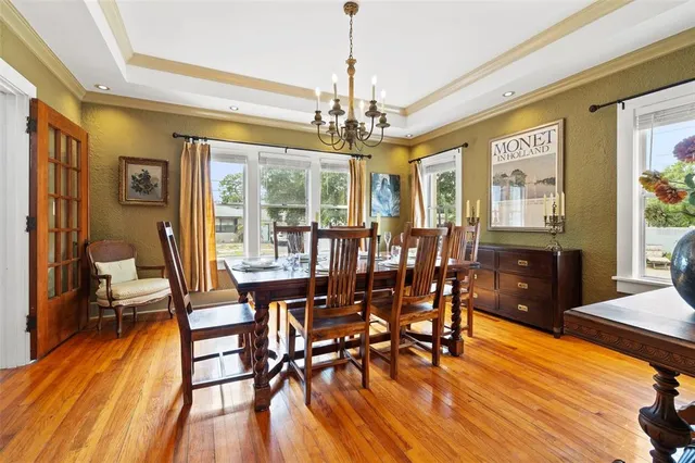 $1,189,000 | 241 72nd Street North, St. Petersburg, FL 33710