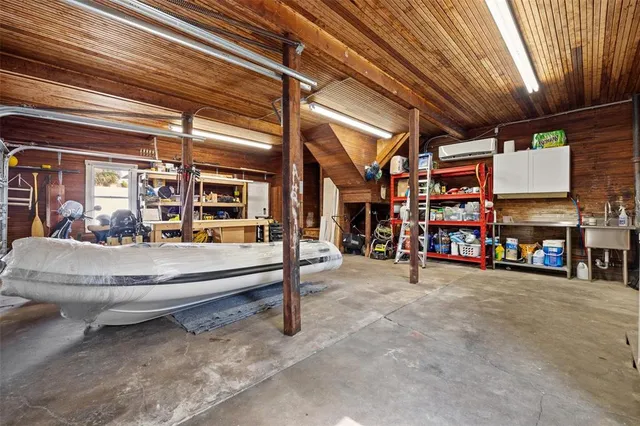 $1,189,000 | 241 72nd Street North, St. Petersburg, FL 33710