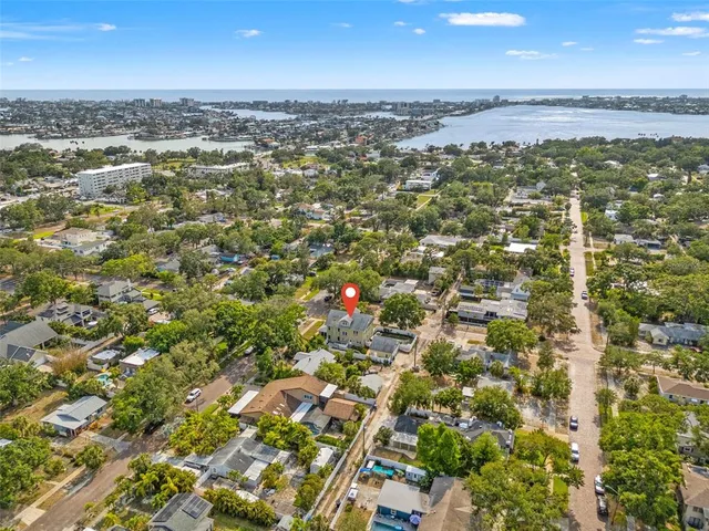 $1,189,000 | 241 72nd Street North, St. Petersburg, FL 33710