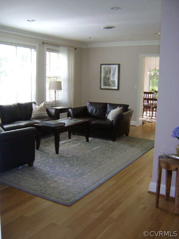312 Charmian Road Richmond, VA 23226 - Photo 3 of 23 Gallery Image 3
