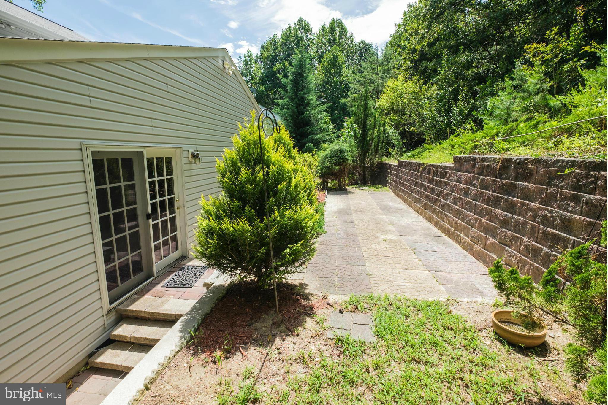 2034 Coast Guard Drive Stafford, VA 22554 - Photo 25 of 30 a view of a pathway with a chair