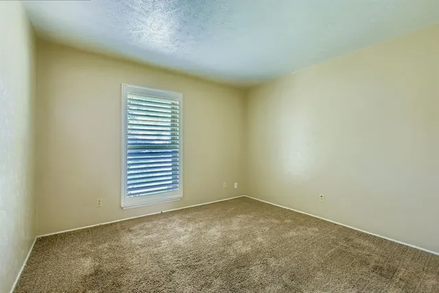 $2,850 | 11026 McCree Road, Dallas, TX 75238